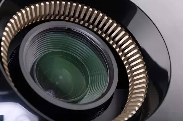 家用投影機使用禁忌——關機后立即斷電